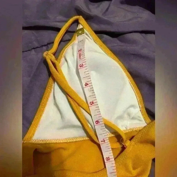 Vintage inspired  bikini top yellow - Picture 4 of 5